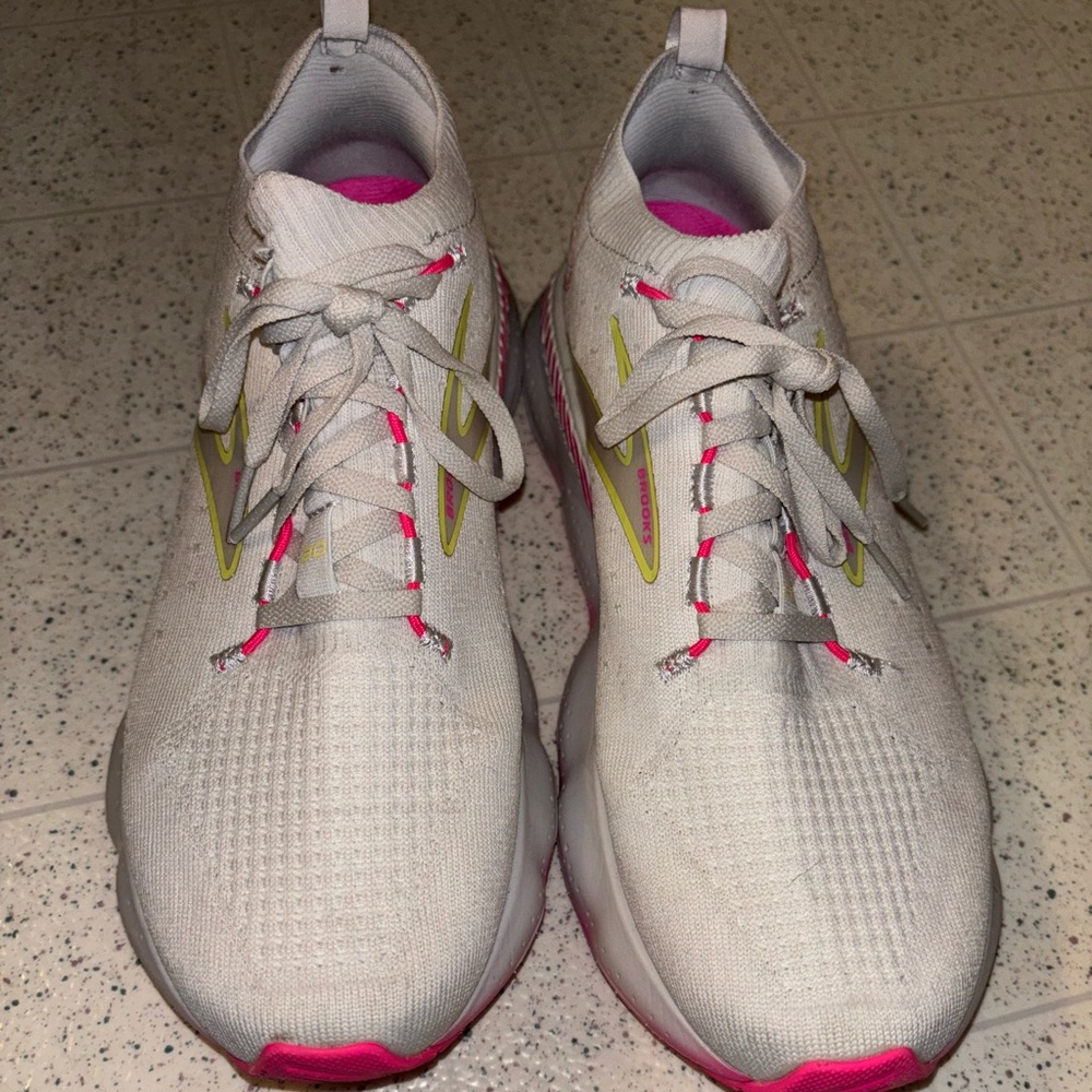 Brooks glycerin GTS 20 sock fit